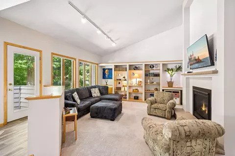 Living - 1400 25th St SE, Saint Cloud, MN 56304 photo 4 of 5