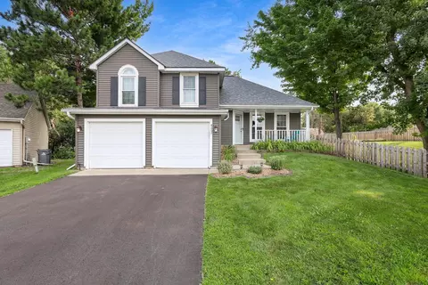 8607 Shiloh Ct, Eden Prairie, MN 55347