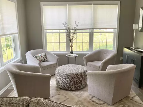 Living - 2201 7th St NW #C, Austin, MN 55912 photo 6 of 8