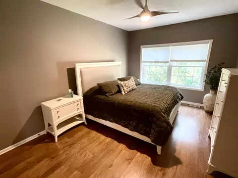 Bedroom - 2201 7th St NW #C, Austin, MN 55912 photo 1 of 6