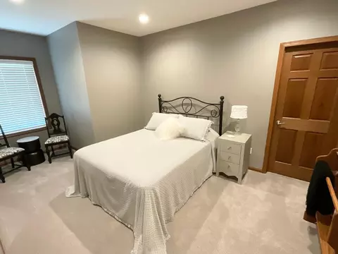 Bedroom - 2201 7th St NW #C, Austin, MN 55912 photo 3 of 6