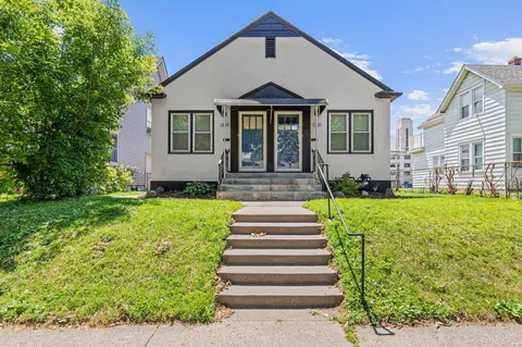 1210 Sherburne Ave, Saint Paul, MN 55104