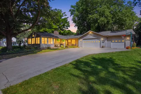 302 N 9th St, Montevideo, MN 56265