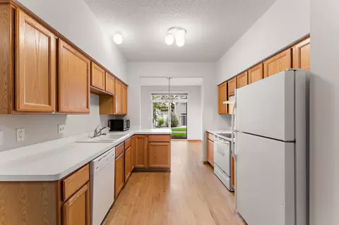 Kitchen - 4179 Running Brook Rd, Eagan, MN 55122 photo 1 of 2