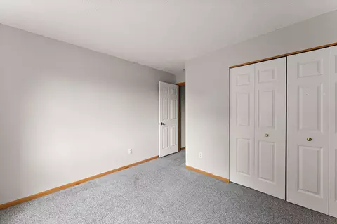 Bedroom - 4179 Running Brook Rd, Eagan, MN 55122 photo 4 of 4