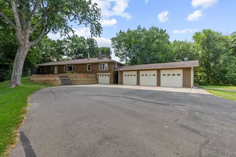 10496 181st Ave NW, Elk River, MN 55330