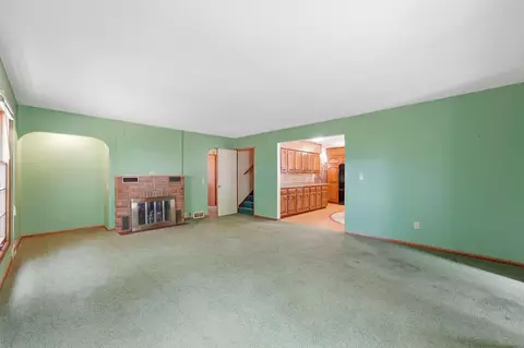 Living - 24 21st Ave S, Saint Cloud, MN 56301 photo 1 of 3