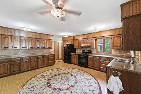 Kitchen - 24 21st Ave S, Saint Cloud, MN 56301 photo 1 of 4