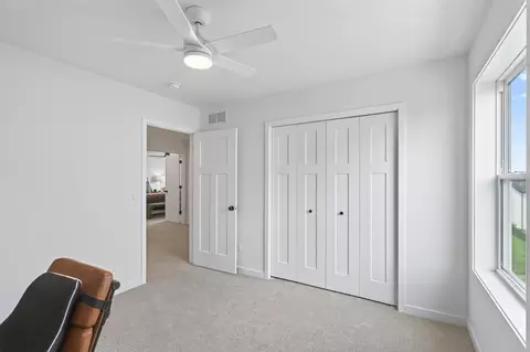 Bedroom - 4653 Carnation Ct, Minnetrista, MN 55331 photo 6 of 14