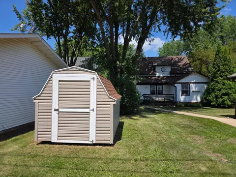 Exterior - 615 7th St, Kenyon, MN 55946 photo 9 of 9