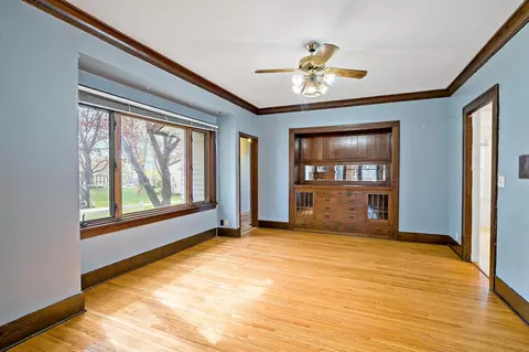 Living - 615 7th St, Kenyon, MN 55946 photo 2 of 5