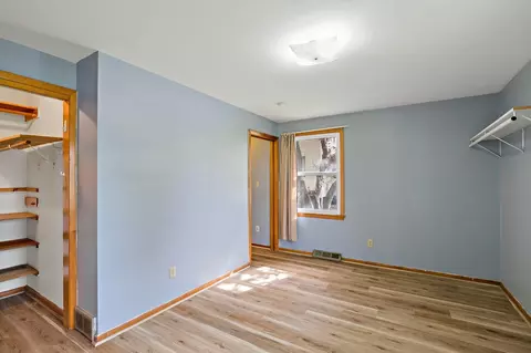Bedroom - 615 7th St, Kenyon, MN 55946 photo 2 of 7