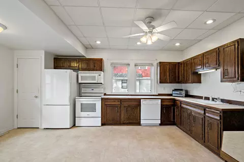Kitchen - 615 7th St, Kenyon, MN 55946 photo 1 of 3