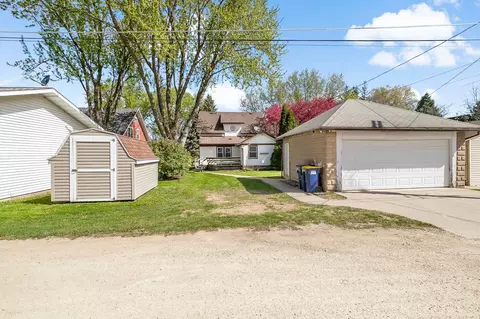 Exterior - 615 7th St, Kenyon, MN 55946 photo 8 of 9