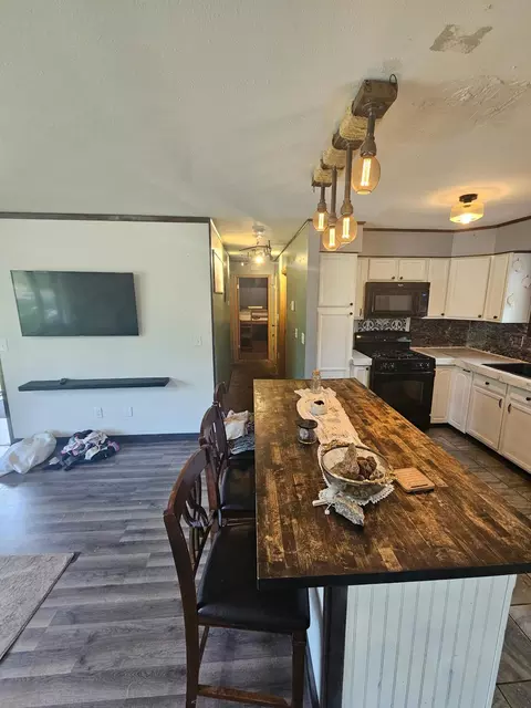 Kitchen - 232 Eagle Ct, Randall, MN 56475 photo 2 of 2