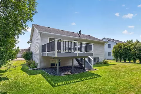 Exterior - 290 5th Ave SE, Plainview, MN 55964 photo 8 of 10