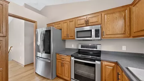 Kitchen - 290 5th Ave SE, Plainview, MN 55964 photo 1 of 3
