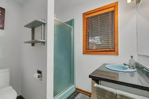 Bath - 15 14th Ave S, Cold Spring, MN 56320 photo 2 of 2