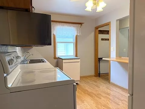 Kitchen - 1113 Drake Ave, Windom, MN 56101 photo 3 of 3