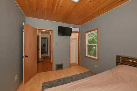 Bedroom - 5215 E 2nd St, Superior, WI 54880 photo 2 of 7