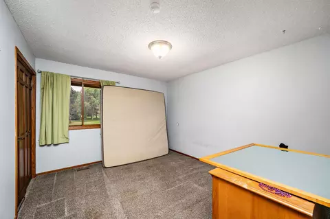 Bedroom - 26405 Smithtown Rd, Shorewood, MN 55331 photo 1 of 2