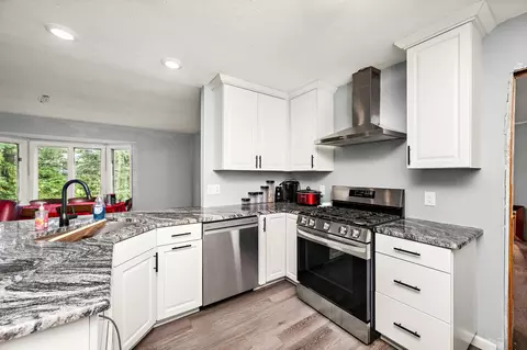 Kitchen - 26405 Smithtown Rd, Shorewood, MN 55331 photo 1 of 4