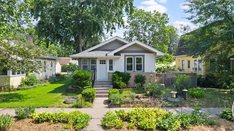 3609 36th Ave S, Minneapolis, MN 55406