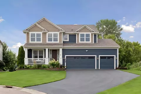 18001 Gleaming Ct, Lakeville, MN 55044