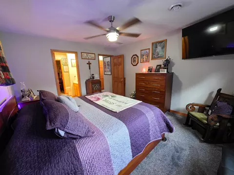 Bedroom - 114 6th Ave NE, Elgin, MN 55932 photo 2 of 3