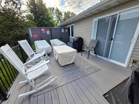 Exterior - 114 6th Ave NE, Elgin, MN 55932 photo 10 of 12
