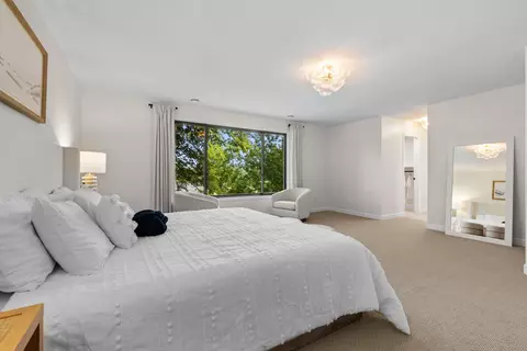 Bedroom - 6524 Aster Cir, Excelsior, MN 55331 photo 1 of 9