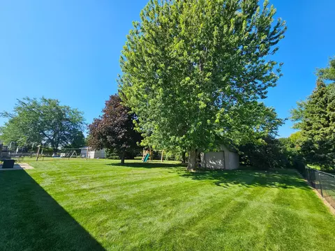 Exterior - 430 9th St E, Hector, MN 55342 photo 5 of 13