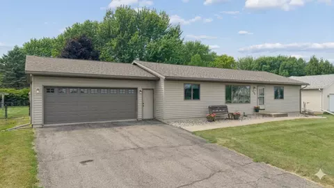 430 9th St E, Hector, MN 55342 photo 37