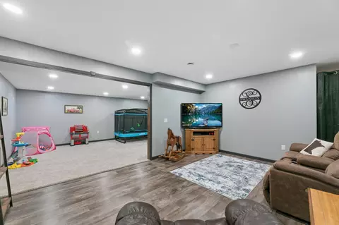 430 9th St E, Hector, MN 55342 photo 23