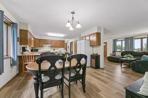 430 9th St E, Hector, MN 55342 photo 6