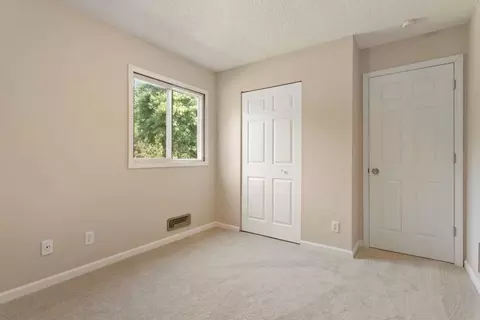 Bedroom - 3819 Lodestone Ln, Eagan, MN 55122 photo 3 of 3