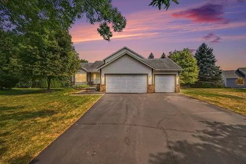 8695 Jorgensen Ave S, Cottage Grove, MN 55016