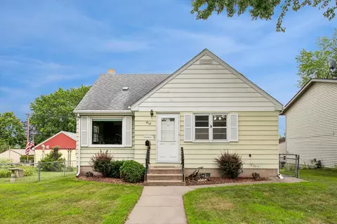 418 17th Ave N, South Saint Paul, MN 55075