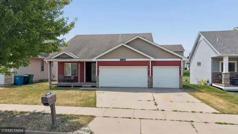 7688 147th Ln NW, Anoka, MN 55303