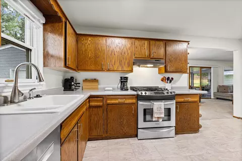 Kitchen - 8236 Queen Ave S, Bloomington, MN 55431 photo 3 of 5