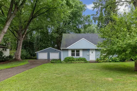 Exterior - 8236 Queen Ave S, Bloomington, MN 55431 photo 4 of 8