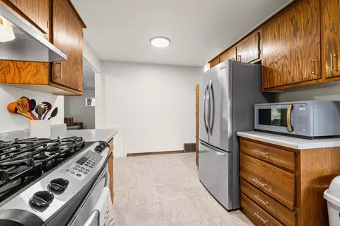 Kitchen - 8236 Queen Ave S, Bloomington, MN 55431 photo 4 of 5