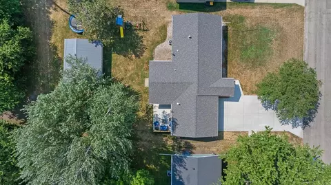 View/Area - 405 S Lake St, Hendricks, MN 56136 photo 1 of 4