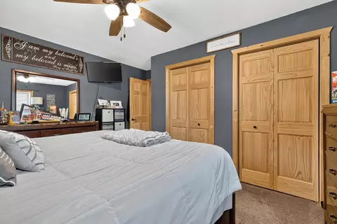 Bedroom - 405 S Lake St, Hendricks, MN 56136 photo 2 of 7