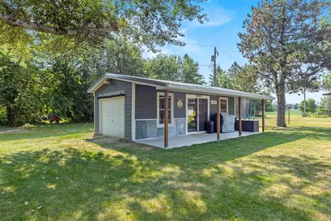 Exterior - 405 S Lake St, Hendricks, MN 56136 photo 7 of 14