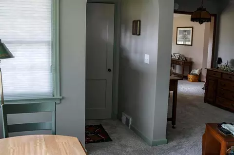 Entry Way - 5845 N Shore Dr, Duluth, MN 55804 photo 3 of 3