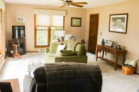 Living - 5845 N Shore Dr, Duluth, MN 55804 photo 2 of 3
