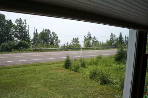 View/Area - 5845 N Shore Dr, Duluth, MN 55804 photo 3 of 5