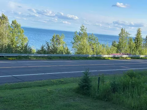View/Area - 5845 N Shore Dr, Duluth, MN 55804 photo 1 of 5