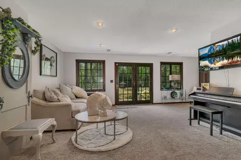 Living - 4218 White Dr, Saint Cloud, MN 56303 photo 1 of 3